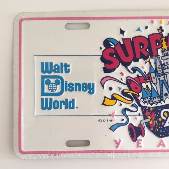 Walt Disney World '91 Vintage 20 Years Anniversary Surprise License Plate White - Picture 3 of 8